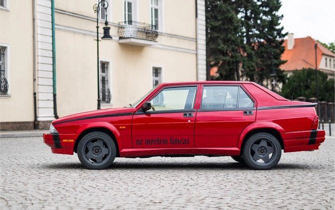 Alfa Romeo 75 cena 89000 przebieg: 155000, rok produkcji 1989 z Poznań małe 667